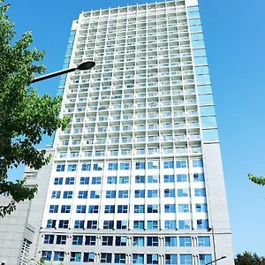 Shine Apartment