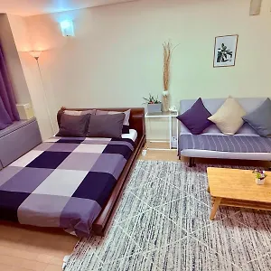Cozy Flat Airport Apartment